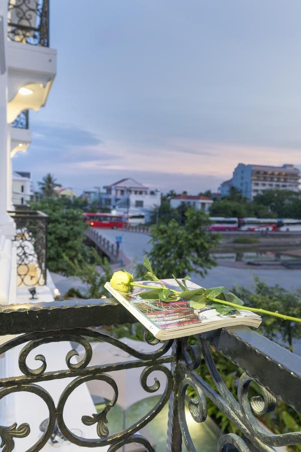 Canal House 3* Хойан