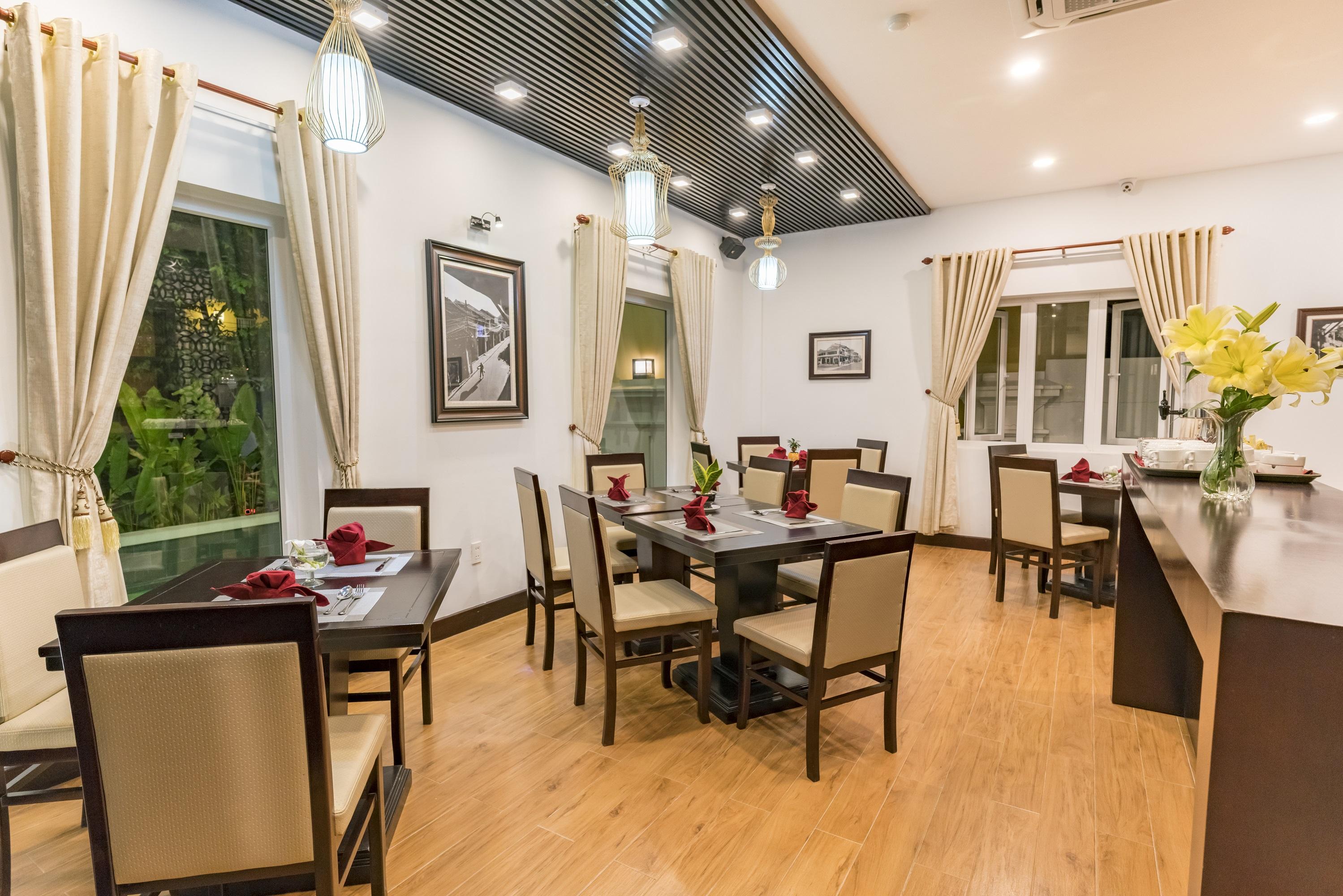 होटल Canal House Riverside By Haviland Hoi An