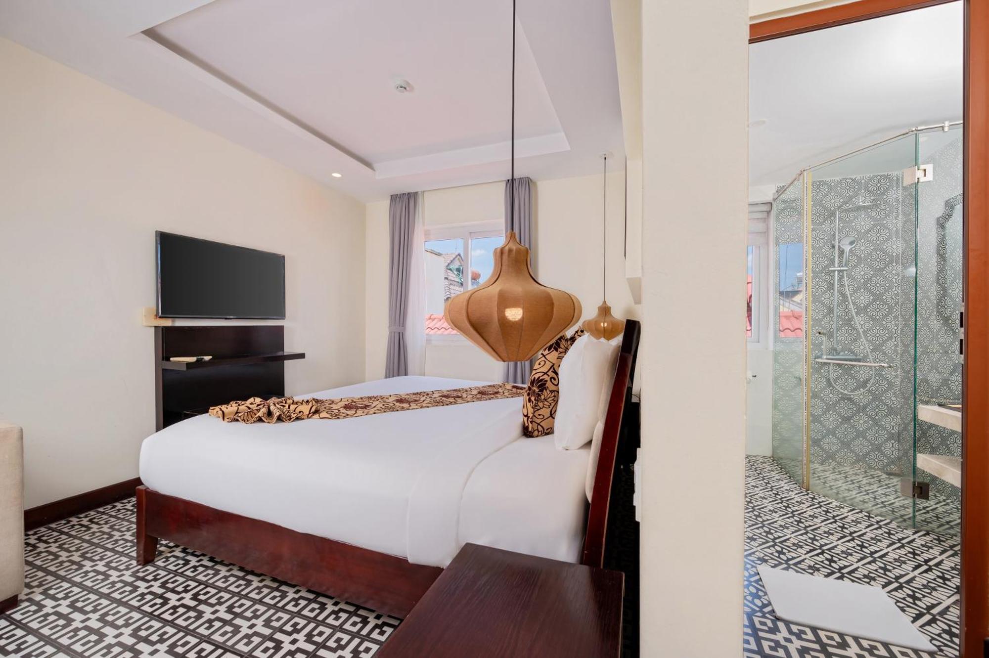 Canal House Riverside By Haviland होटल 3*